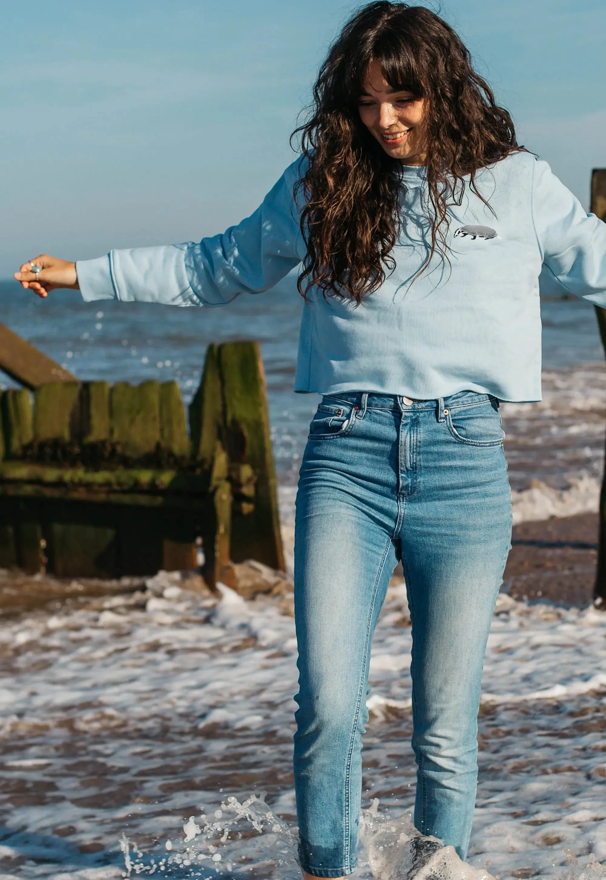 badger unisex cropped sweatshirt