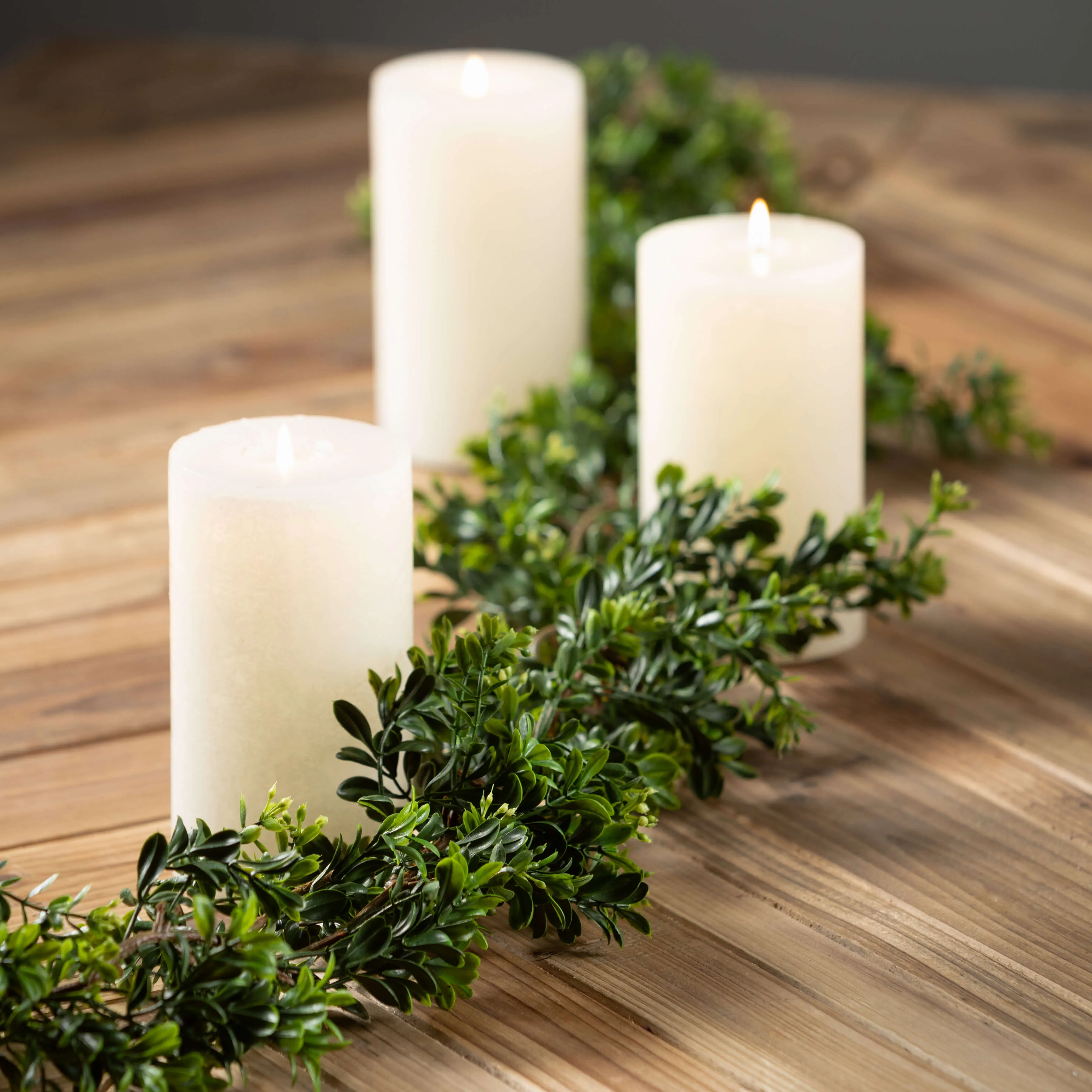 Boxwood Garland